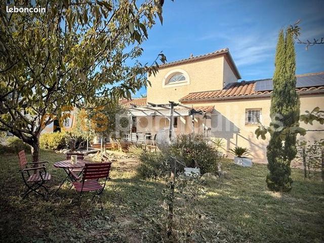 Villa 7 pièces 162 m²