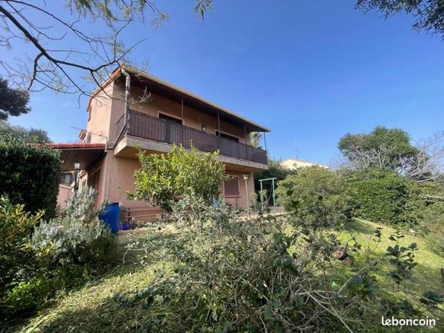 Villa 7 pièces 162 m²