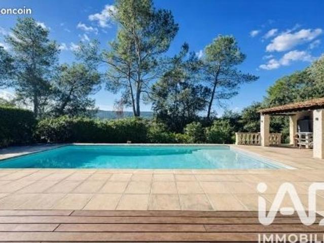 Villa 7 pièces 162 m²
