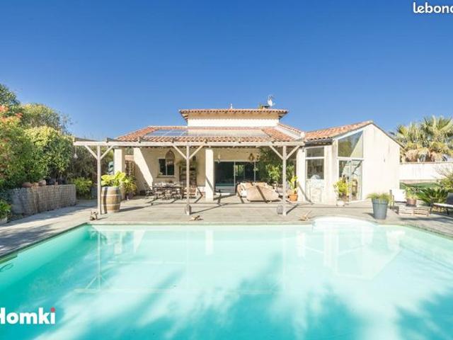 Villa 7 pièces 162 m²