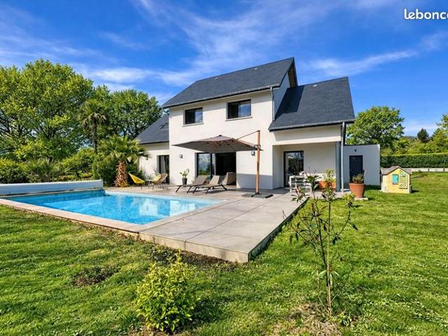 Villa 7 pièces 162 m²