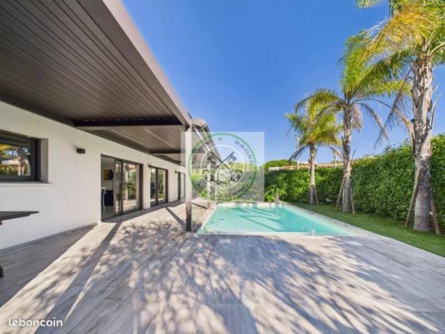 Villa 7 pièces 162 m²