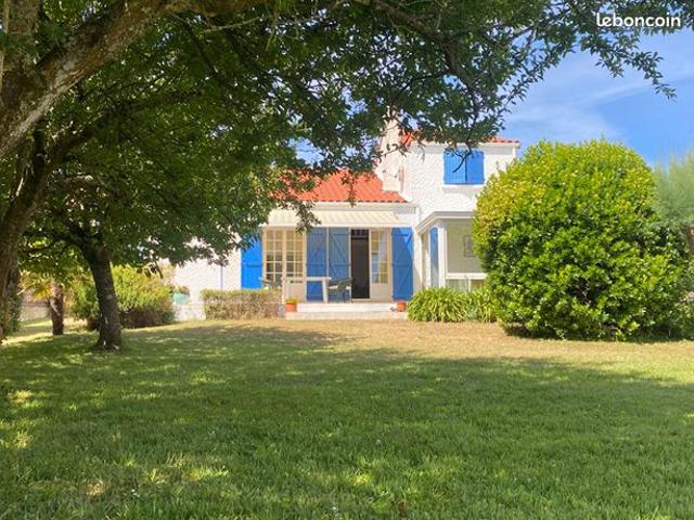 Villa 7 pièces 162 m²