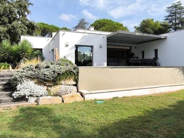 Villa 7 pièces 163 m²