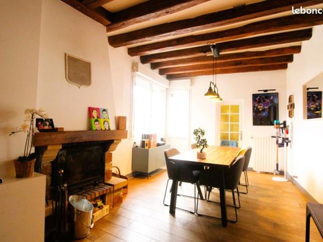 Villa 7 pièces 163 m²