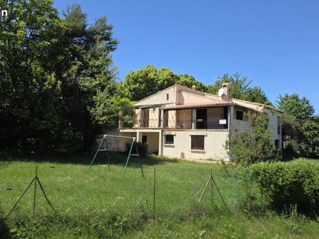 Villa 7 pièces 164 m²