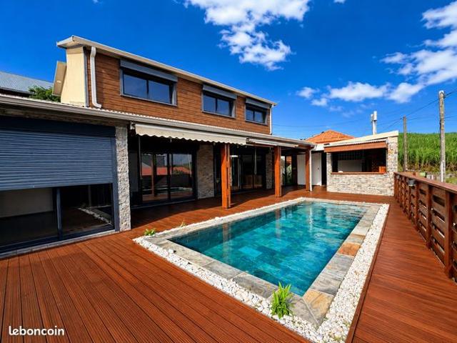 Villa 7 pièces 165 m²