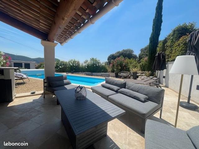Villa 7 pièces 166 m²