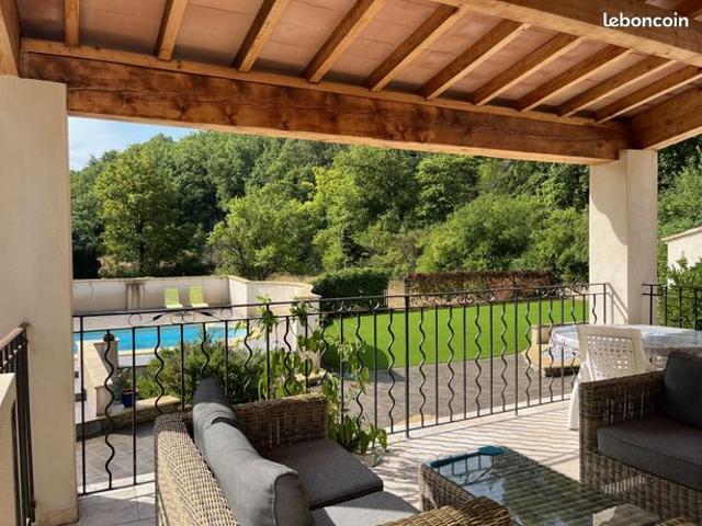 Villa 7 pièces 167 m²