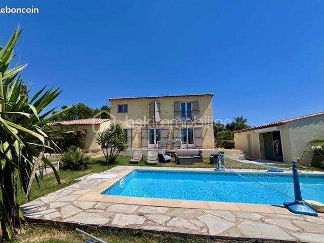 Villa 7 pièces 168 m²