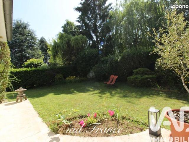 Villa 7 pièces 169 m²