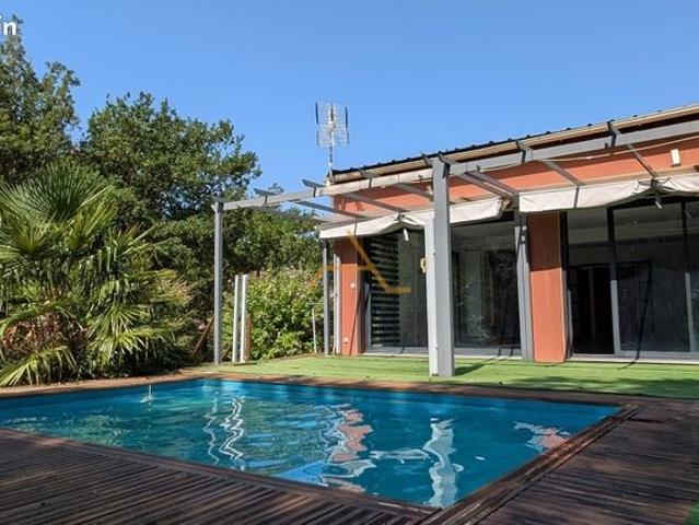 Villa 7 pièces 170 m²