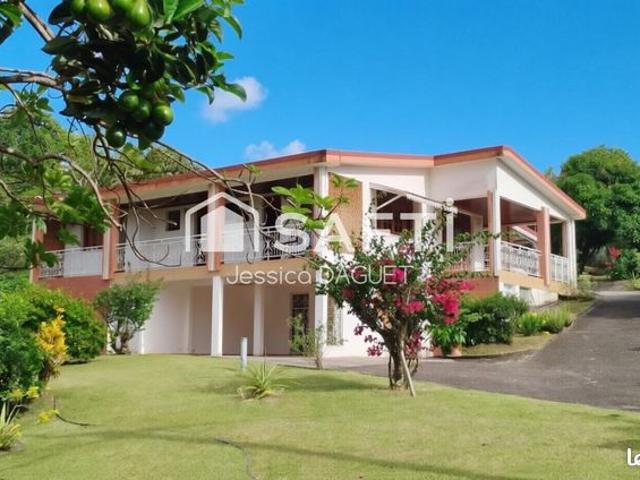 Villa 7 pièces 170 m²