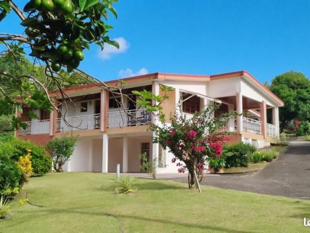 Villa 7 pièces 170 m²