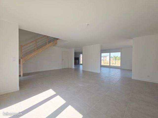 Villa 7 pièces 170 m²