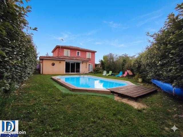 Villa 7 pièces 170 m²