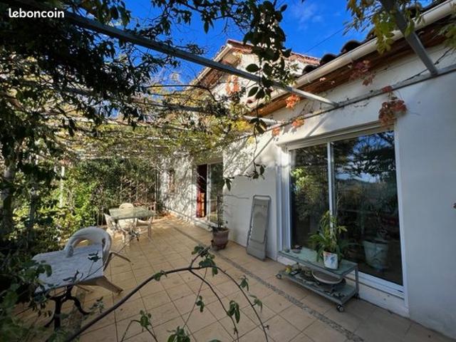 Villa 7 pièces 170 m²