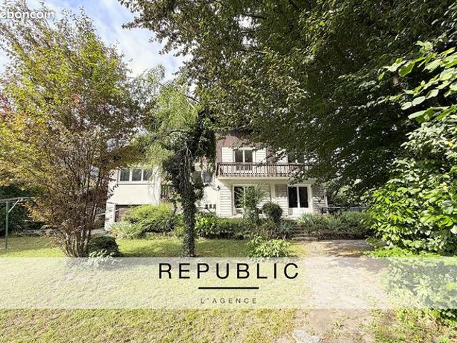 Villa 7 pièces 170 m²