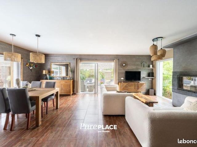Villa 7 pièces 170 m²