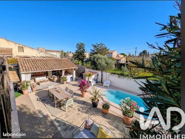 Villa 7 pièces 170 m²