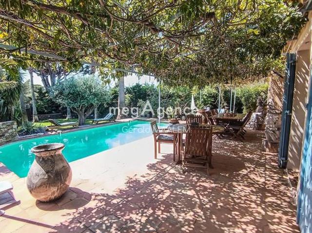 Villa 7 pièces 170 m²
