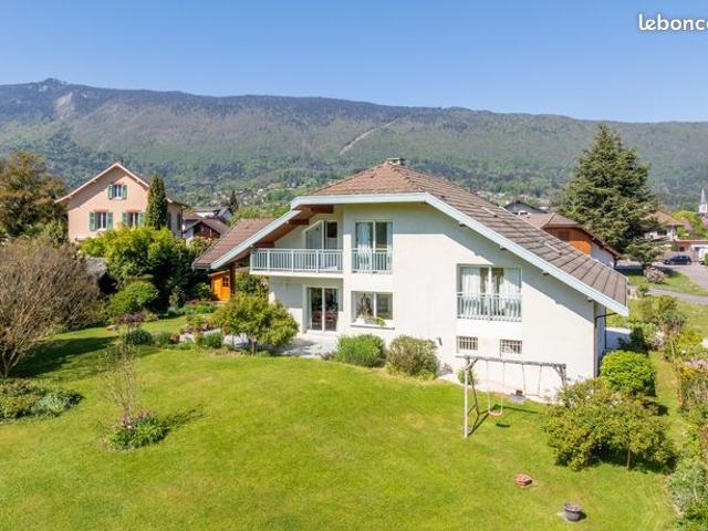 Villa 7 pièces 171 m²