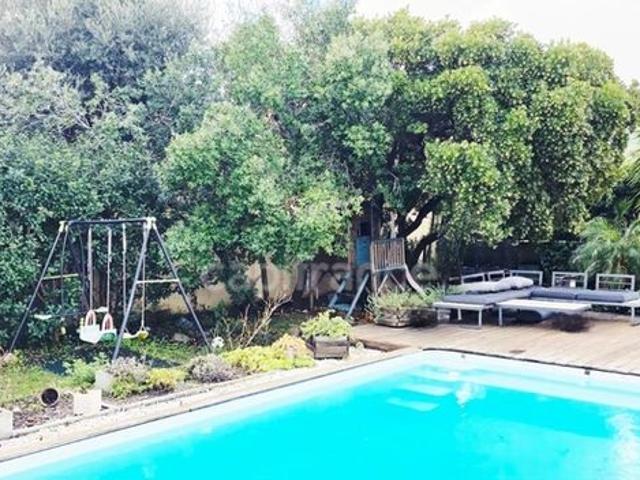 Villa 7 pièces 172 m²