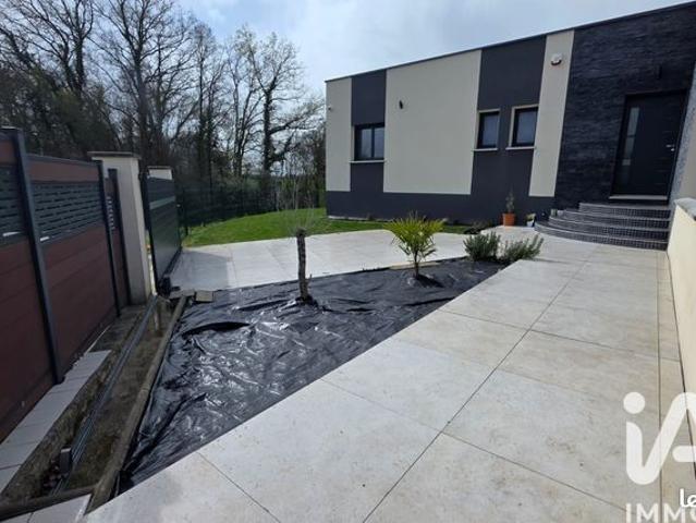 Villa 7 pièces 172 m²