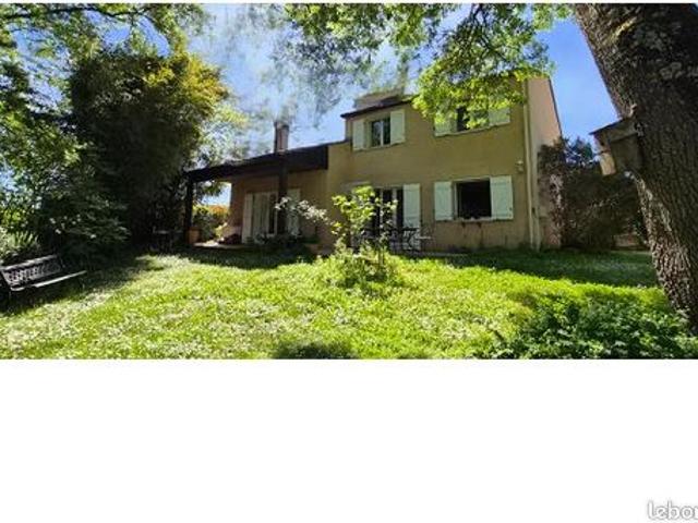 Villa 7 pièces 172 m²