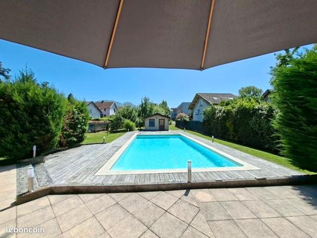 Villa 7 pièces 173 m²