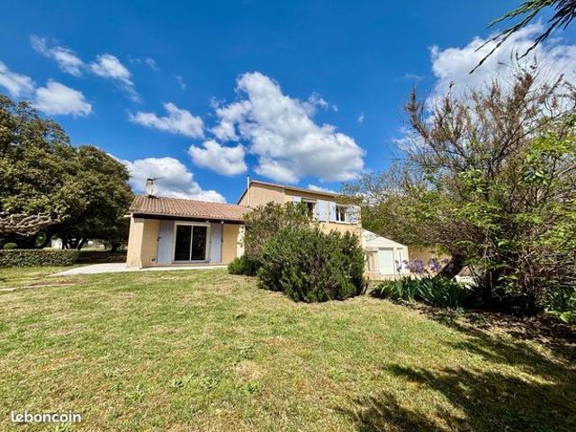 Villa 7 pièces 173 m²