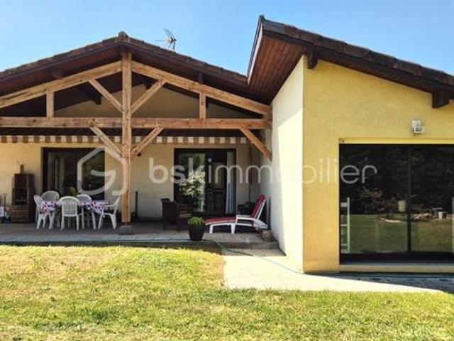 Villa 7 pièces 174 m²