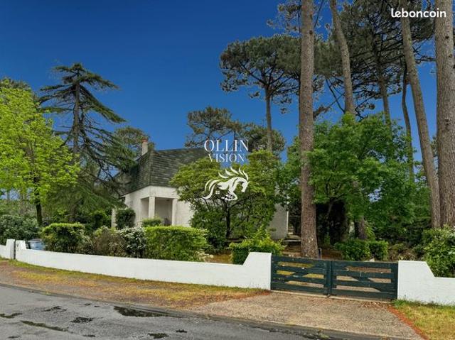 Villa 7 pièces 174 m²