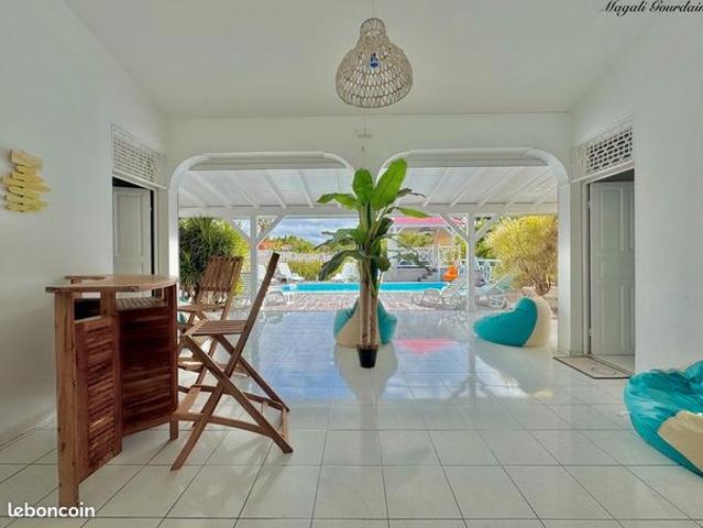Villa 7 pièces 174 m²