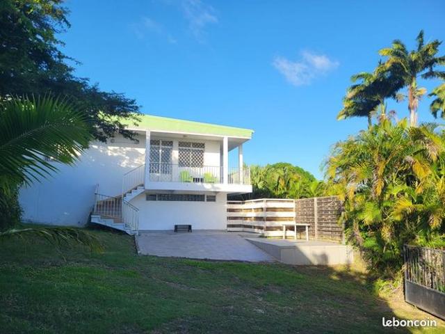 Villa 7 pièces 174 m²