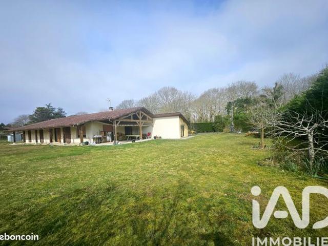 Villa 7 pièces 174 m²