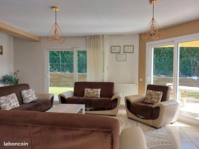 Villa 7 pièces 174 m²