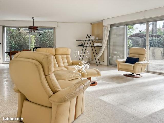 Villa 7 pièces 174 m²