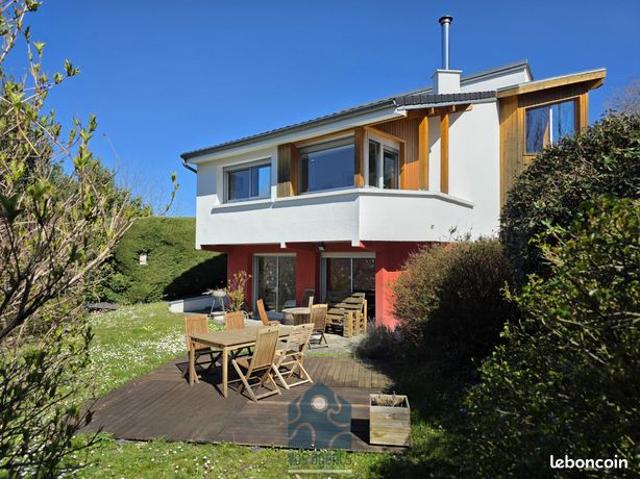 Villa 7 pièces 175 m²