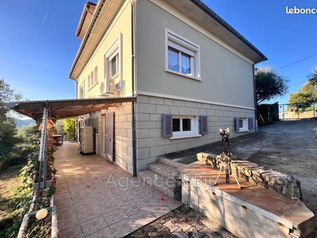 Villa 7 pièces 175 m²