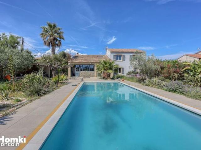 Villa 7 pièces 175 m²