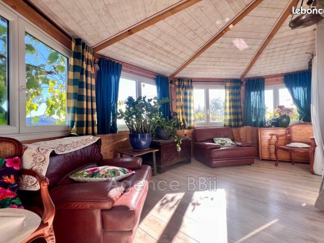 Villa 7 pièces 175 m²