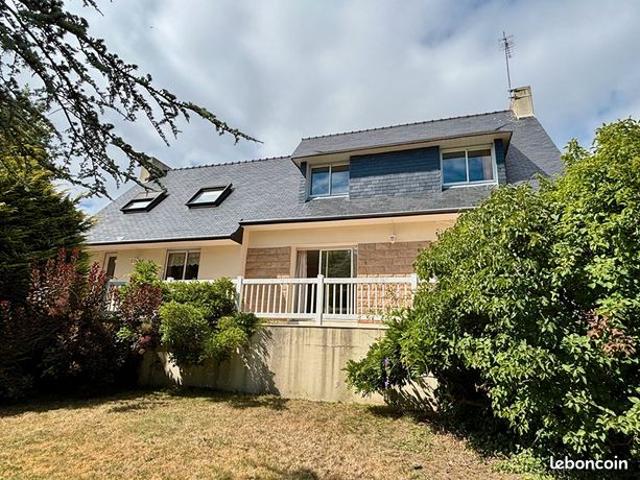 Villa 7 pièces 176 m²