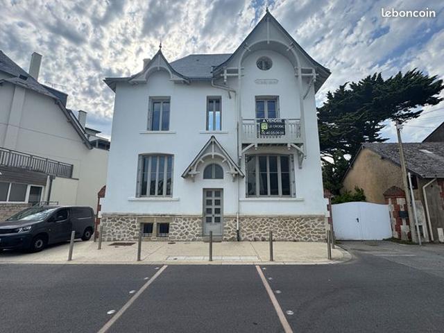 Villa 7 pièces 177 m²
