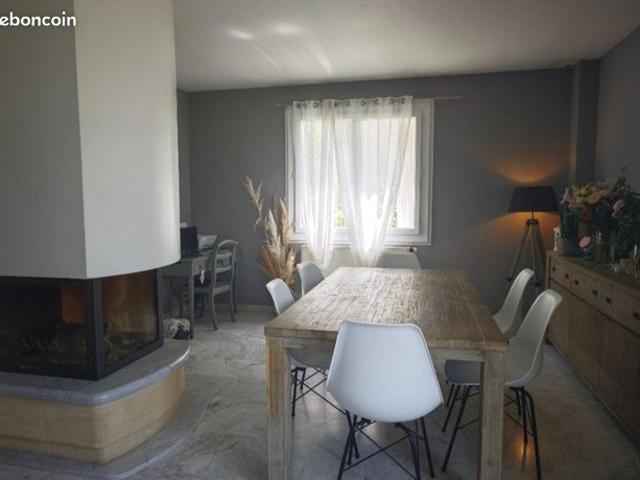 Villa 7 pièces 179 m²