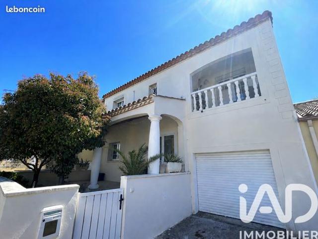 Villa 7 pièces 180 m²