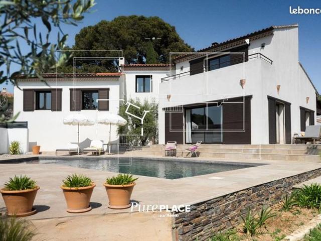 Villa 7 pièces 180 m²