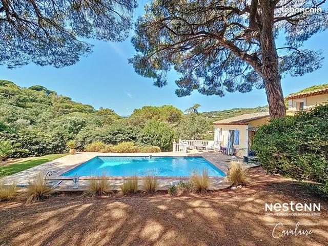 Villa 7 pièces 180 m²