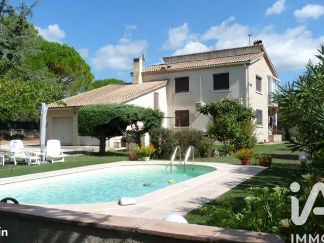 Villa 7 pièces 180 m²