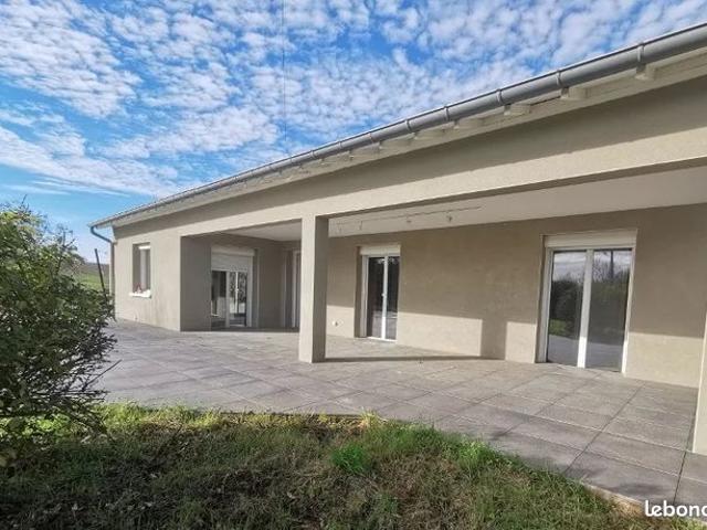 Villa 7 pièces 180 m²